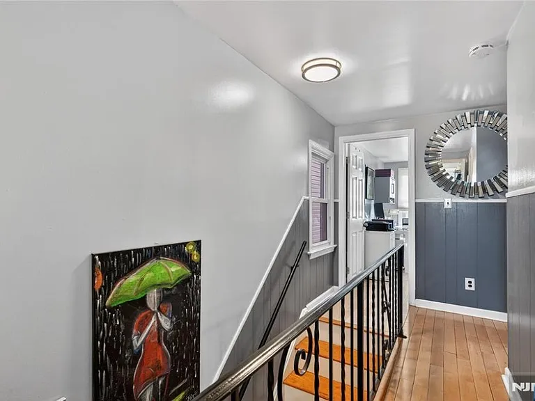 133 Brill St — Photo 11