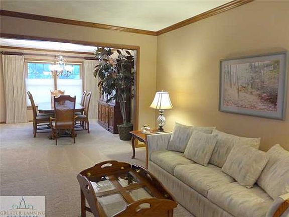 3rd image of 4470 Hickorywood Dr