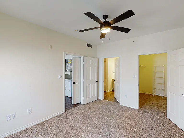 9th Street Apartments — Photo 55