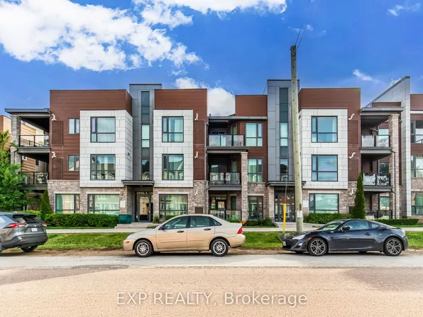 2388 Khalsa Gate Unit 212, Oakville, ON L6M 1P5