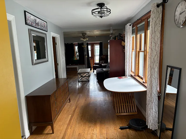 2508 S Superior St — Photo 20