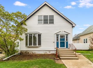 512 Nicholson St, Joliet, IL 60435