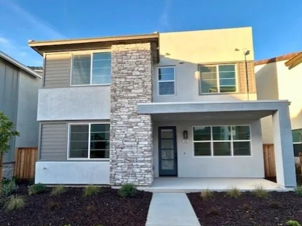 344 Waypoint Dr, Napa, CA 94558