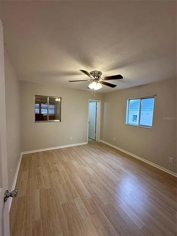 2 bed, 2.0 bath, 1029 sqft, $1,200 — Photo 4