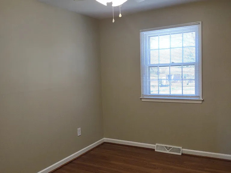 13208 Sherri Dr — Photo 19