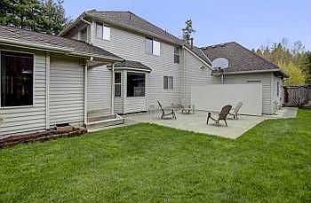 2nd image of 22122 NE 21st Way