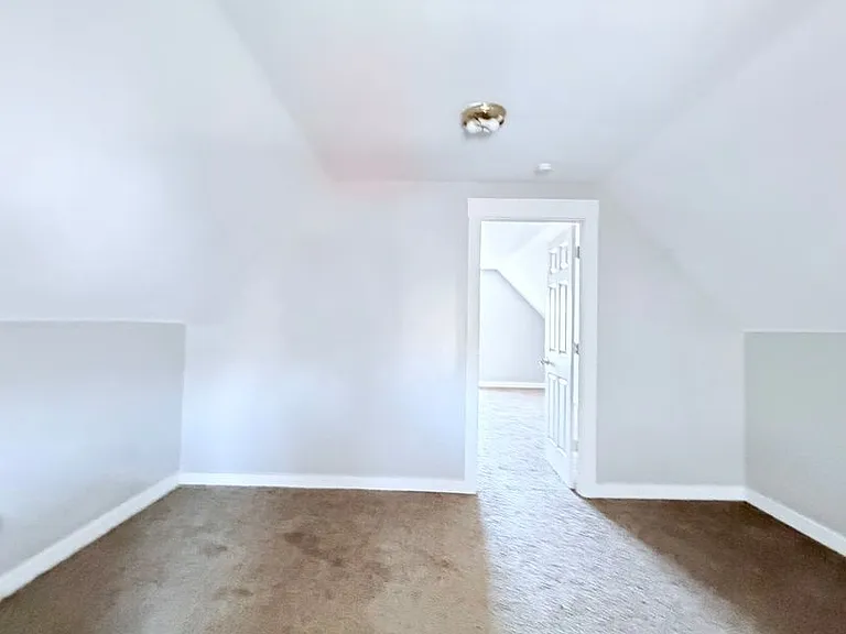 3914 W 21st St — Photo 18