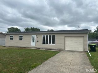 324 N Park Ln, Butler, IN 46721