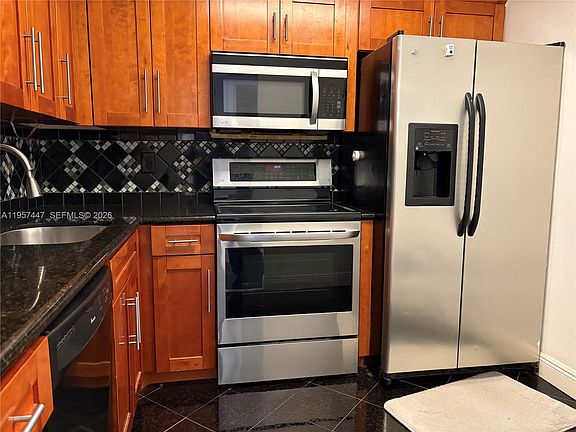 4th image of 6600 Cypress Rd APT 203