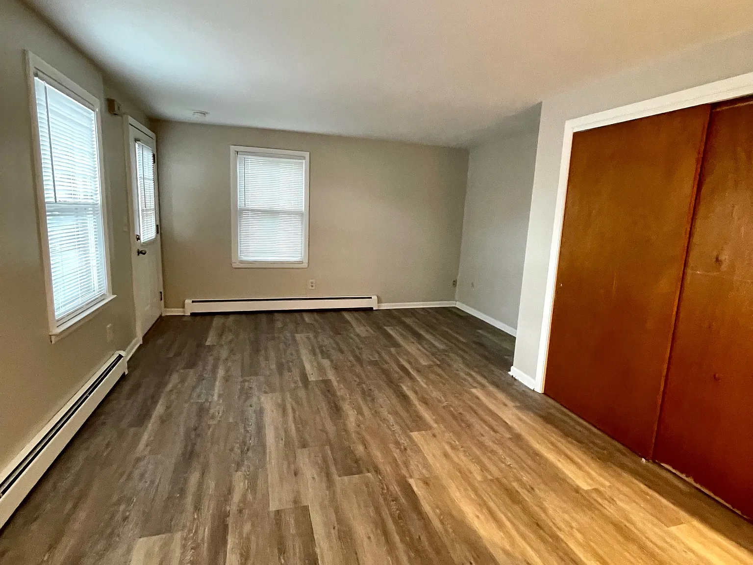 13 Lincoln Avenue - 2 — Photo 4