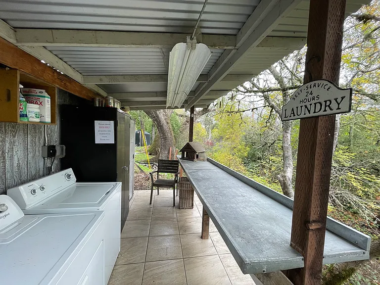 601 Rossi Rd #B — Photo 10