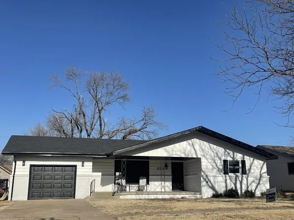 333 W 4th St, Russell, KS 67665