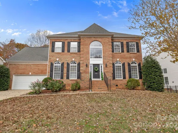 4424 Sunset Rose Dr, Fort Mill, SC 29708
