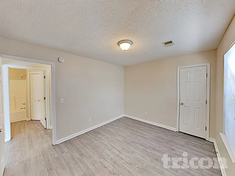 1310 May Oak Cir — Photo 16