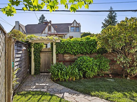 2nd image of 93 Elm Avenue