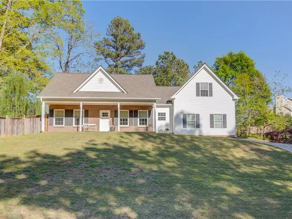 333 Seth Ridge Ct, Auburn, GA 30011