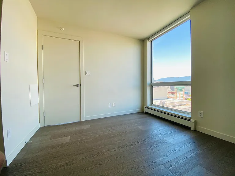 189 Keefer St #706 — Photo 8