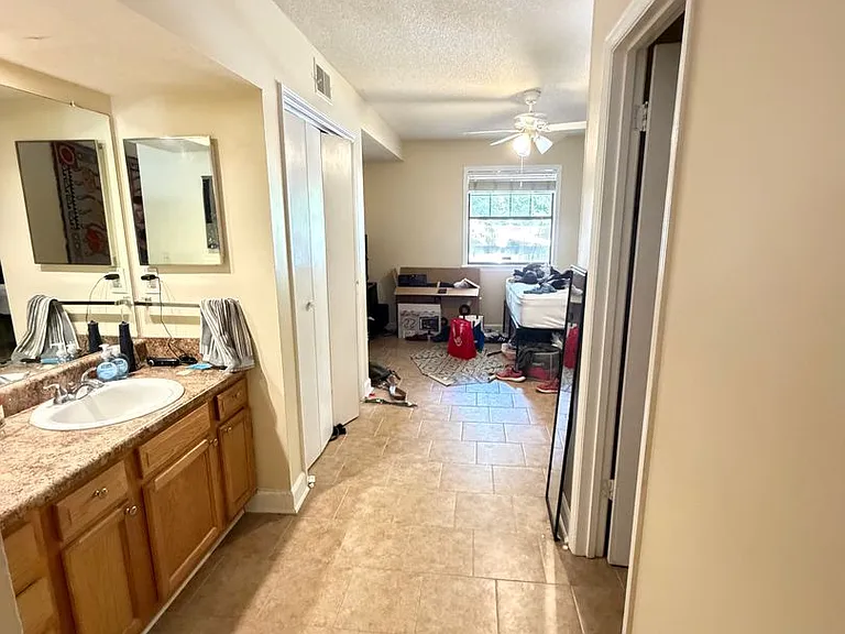 210 Appleby Dr #125 — Photo 10