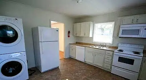 2 bed, 750 sqft, $1,535 — Photo 2