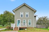 photo property thumbnail