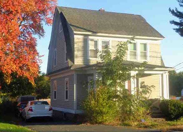 2nd image of 75 Russell Rd