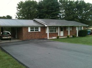 2112 Brown Dr, Rogersville, TN 37857