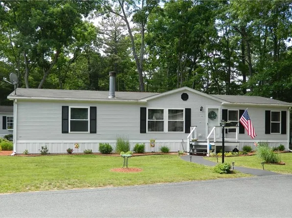 42 Liena Rose Way, Coventry, RI 02816
