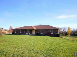 1711 NW 59th Ter, Topeka, KS 66618