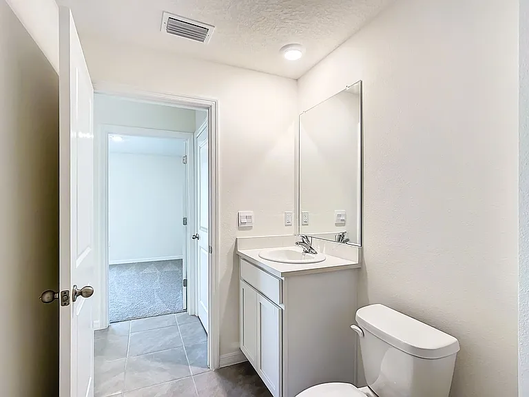 8656 45th Ct — Photo 32