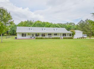 527 Hickory Dr, Starkville, MS 39759