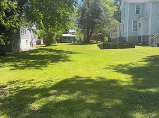 1713 E 5th Ave, Knoxville, TN 37917