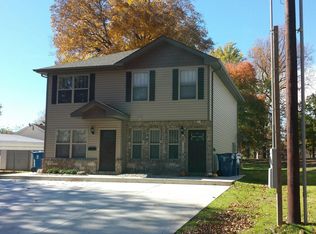 315 S Hickory St #B, Troy, IL 62294