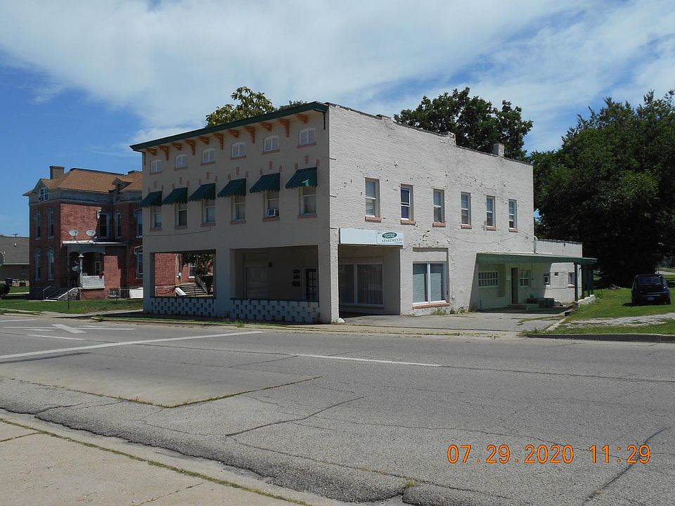 2nd image of 306 N Central Ave