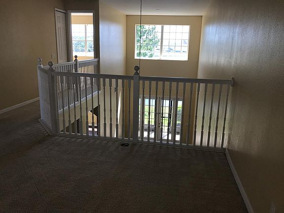 old pic, new carpet