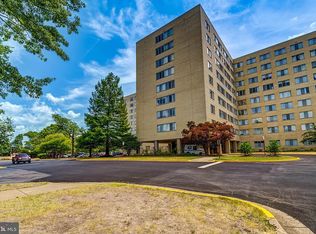 6641 Wakefield Dr APT 419, Alexandria, VA 22307
