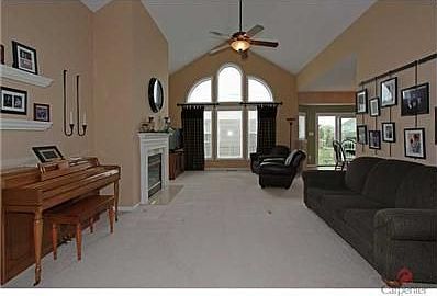4th image of 359 Arborglen Dr