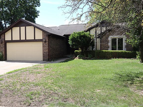 3rd image of 2800 Ranieri Dr