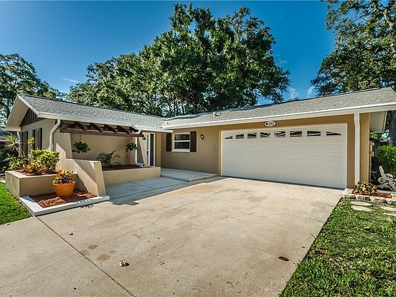 2nd image of 212 Meadowcross Dr
