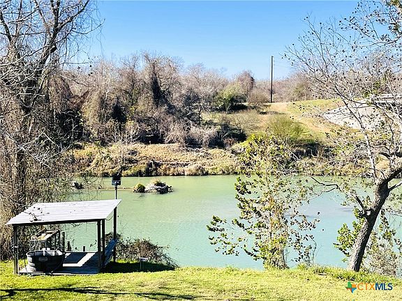 2nd image of 40 Cypress Valley Rd