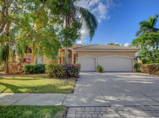 9786 Parkview Ave, Boca Raton, FL 33428
