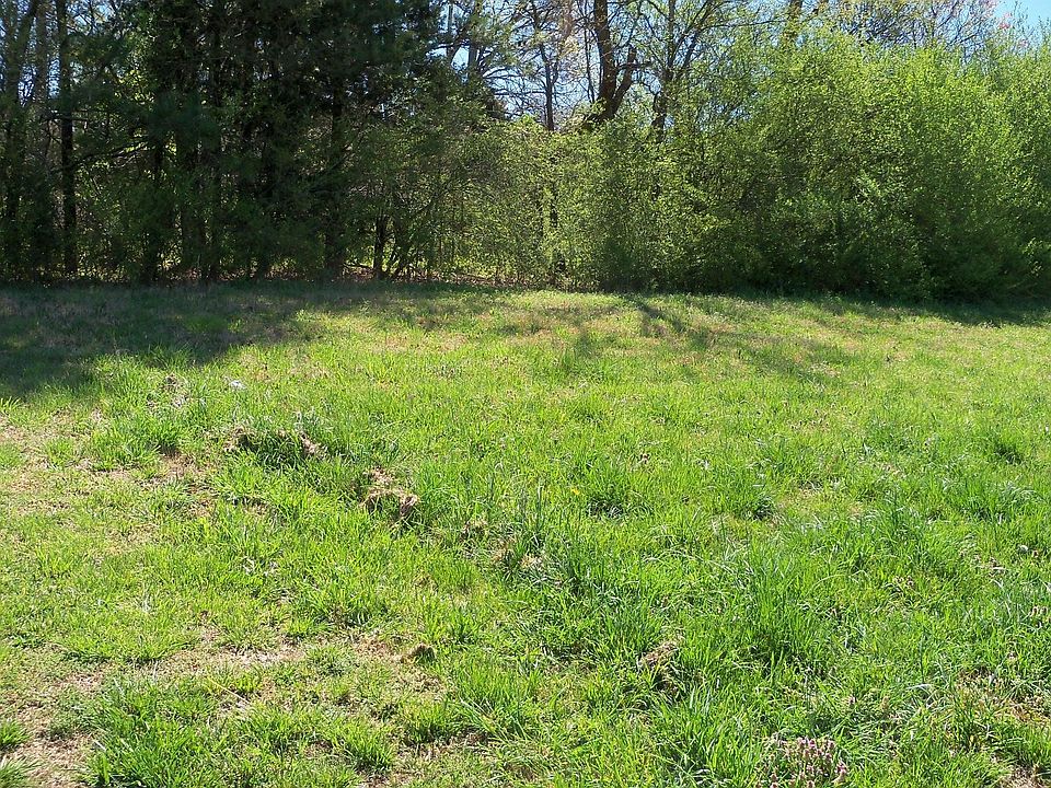 1st image of 16 SE Covenant Dr