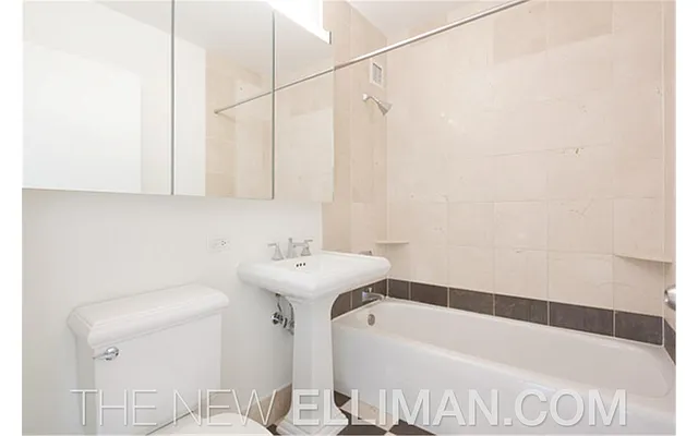 Rented by Douglas Elliman | media 19