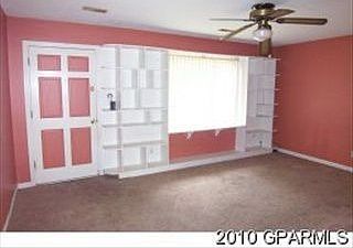 2nd image of 599 Circle Dr