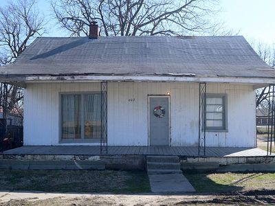 607 S 2nd Ave, Paragould, AR, 72450