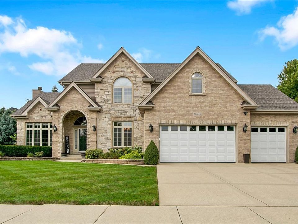 1st image of 26519 Silverleaf Dr