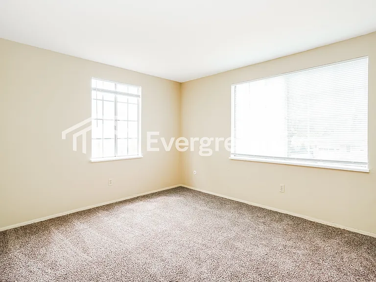 1449 Marty Dr — Photo 13