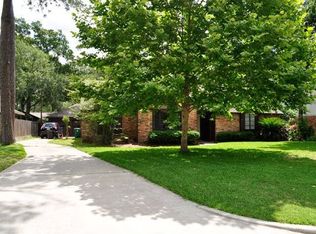 1210 Wisterwood Dr, Houston, TX 77043