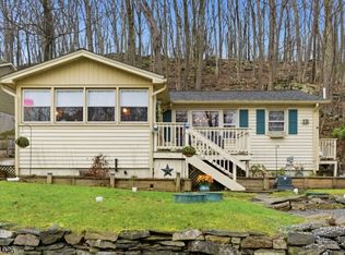 12 Cliffside Ter, Vernon Twp., NJ 07461