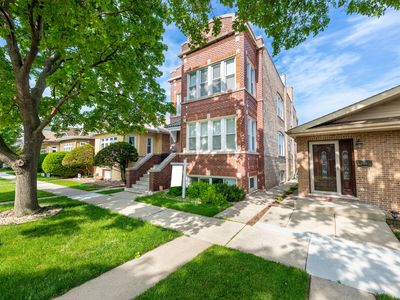 2531 Elmwood Ave, Berwyn, IL, 60402