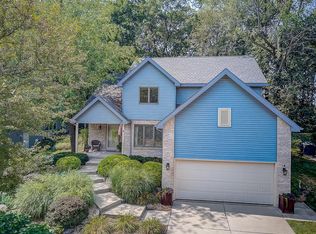 13 Pleasant Oak Ct, Oregon, WI 53575